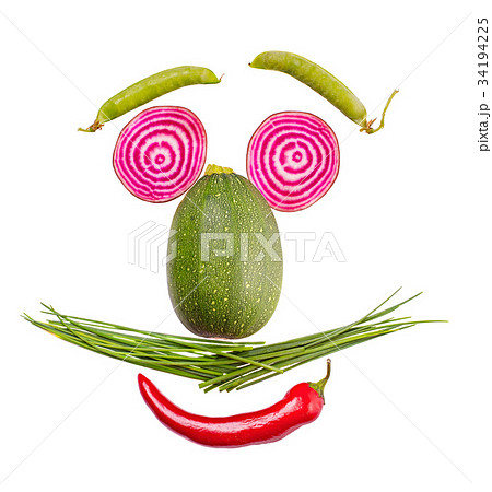 Face made of vegetables isolated 34194225
