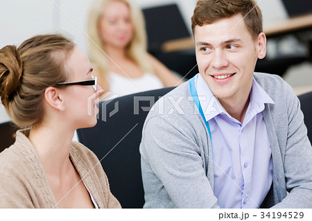 Students at lesson 34194529