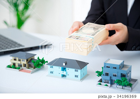 大金　不動産　一戸建て　賃貸　　ミニチュア　固定資産税　不動産投資　相談　免税　マンションか戸建て 34196369