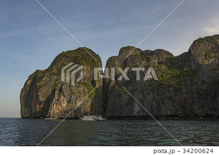 Travel vacation background Travel vacation background 34200624