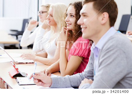 Students at lesson 34201400