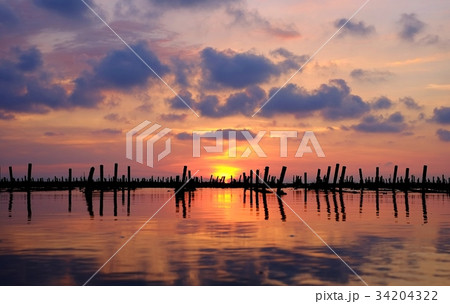 夕日 夕焼け 夕暮れ 34204322