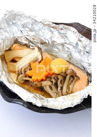サーモンのホイル焼き サーモンのホイル焼き 34210028