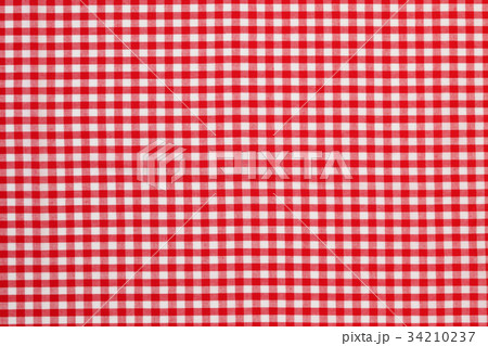 赤いチェックのテーブルクロス 34210237