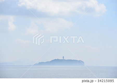 茅ヶ崎海岸から見た江の島 茅ヶ崎海岸から見た江の島 34215095