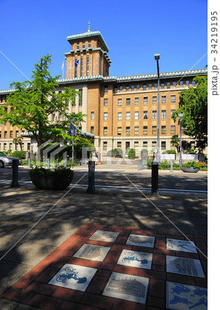 8月　横浜三塔04神奈川県庁本庁舎・キングの塔 34219195