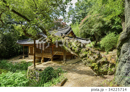 季節 池 屋外 34225714