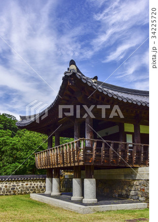 季節 池 屋外 34225720