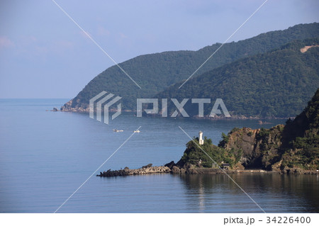 田烏港明神鼻灯台（福井県 小浜市） 34226400