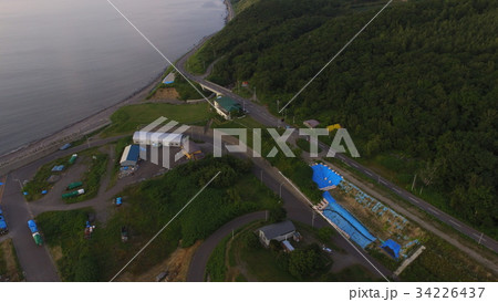ドローンで上空から撮影した「漁港」(北海道斜里郡斜里町) ドローンで上空から撮影した「漁港」(北海道斜里郡斜里町) 34226437