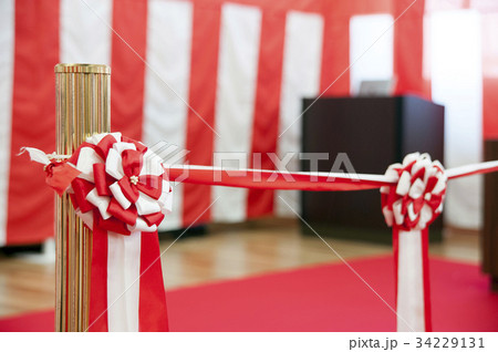 完成式典のテープカット 34229131