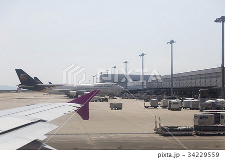 関西国際空港貨物ターミナル 34229559