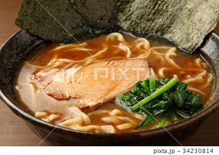 豚骨醤油ラーメン 豚骨醤油ラーメン 34230814