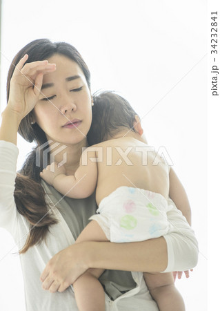 幼児 赤ちゃん ママ 34232841
