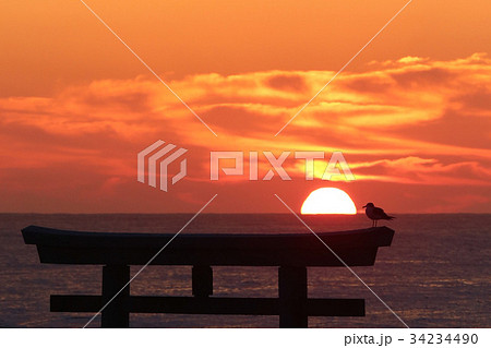日の出　大洗海岸　茨城県大洗町 34234490