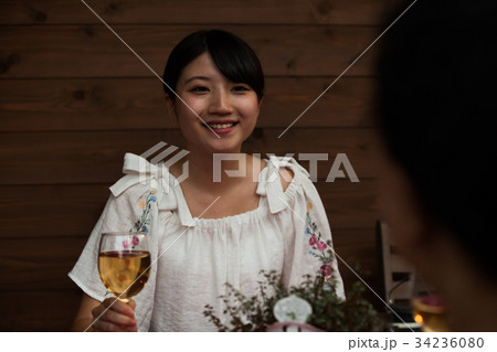 祖母 孫 乾杯 祖母 孫 乾杯 34236080