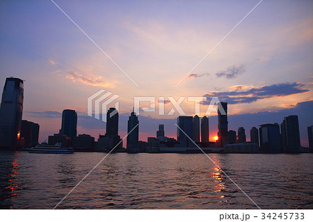 ニューヨークの夕景 34245733