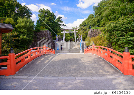 【山梨県甲府市】武田神社神橋 【山梨県甲府市】武田神社神橋 34254159