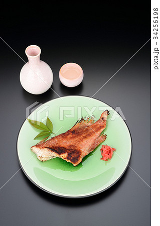 赤魚粕漬の焼き魚 赤魚粕漬の焼き魚 34256198