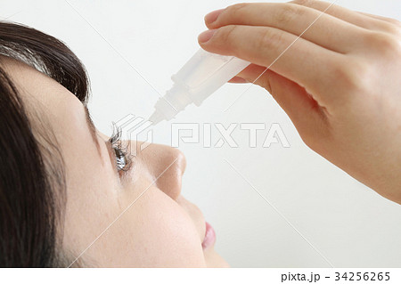 目薬 34256265
