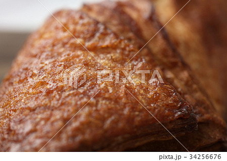 パン 34256676