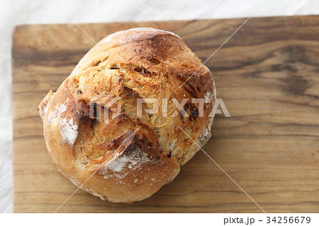 パン 34256679