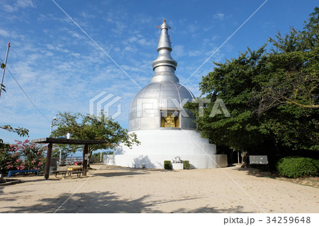 仏舎利塔 広島 横の写真素材