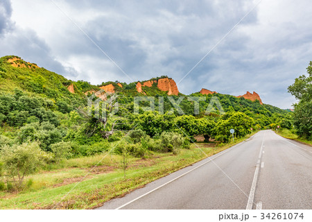 ラス・メドゥラスへ向かう道路 ラス・メドゥラスへ向かう道路 34261074