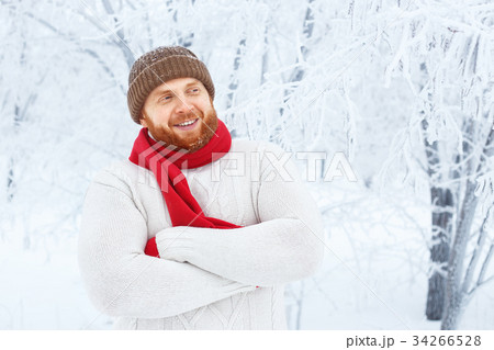 winter portrait of the redhead bearded man 34266528