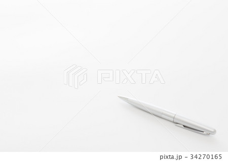 ペンと白紙 34270165