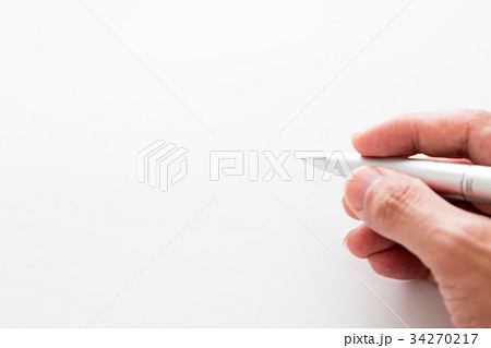 ペンと白紙 34270217