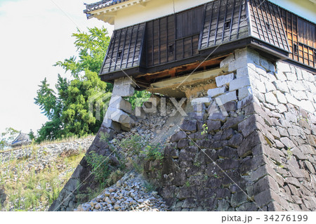 熊本城 戌亥櫓（熊本地震後） 34276199