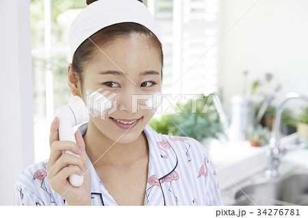 大人 成人 女性 34276781