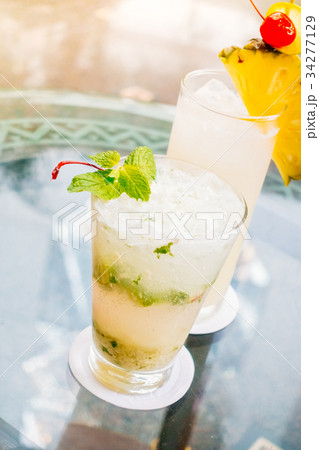 Mocktails glass 34277129