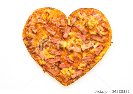 Pizza heart shape 34280321