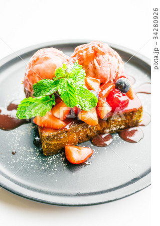 Sweet dessert with honey toast with strawberry and jam 34280926
