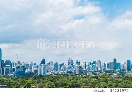 Beautiful office building tower and architecture in bangkok city Beautiful office building tower and architecture in bangkok city 34281976