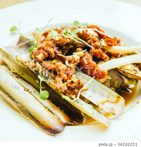 Fried spicy razor clams Fried spicy razor clams 34282251