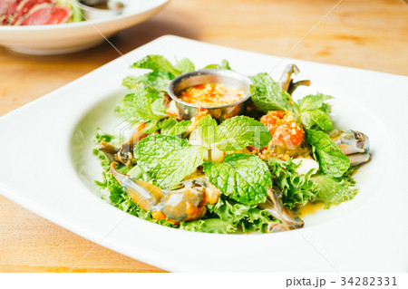 Spicy Raw crabs meat seafood 34282331