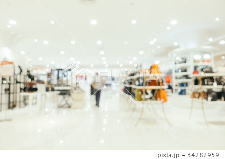 Abstract blur with bokeh and defocused shopping mall Abstract blur with bokeh and defocused shopping mall 34282959