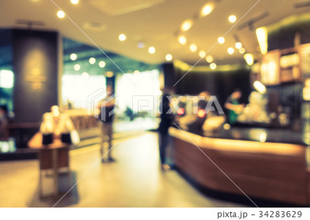Abstract blur and defocused restaurant and coffee interior Abstract blur and defocused restaurant and coffee interior 34283629