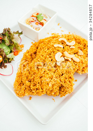 Crispy catfish salad Crispy catfish salad 34284857