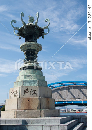 みなと公園の太助灯籠 34286442