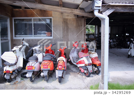 廃車のバイク 34295269