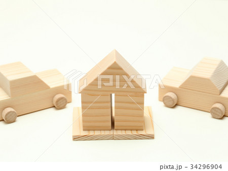 車と住宅 34296904