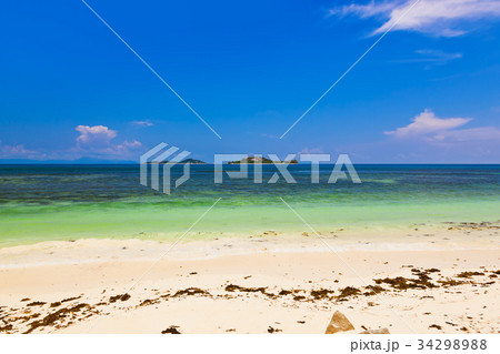 Tropical islands at Seychelles 34298988