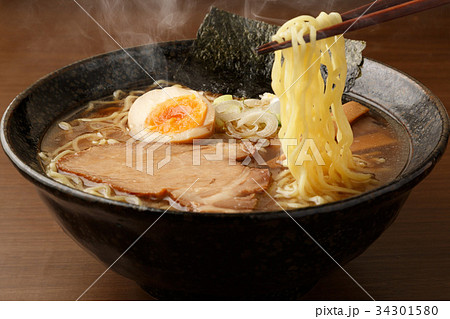 醤油ラーメン 34301580