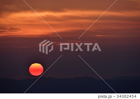 望岳台からみた日の入り（北海道） 34302454