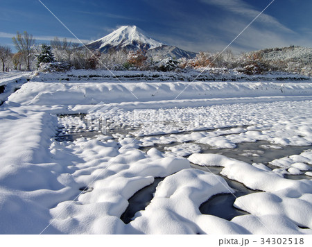 新雪の朝 新雪の朝 34302518