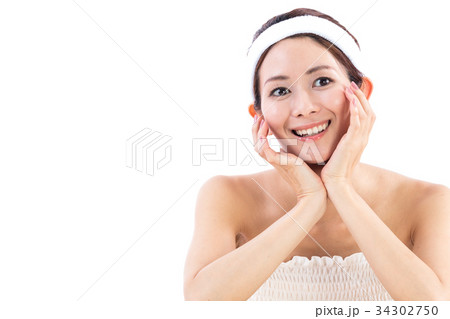 頬杖をつく若い女性 頬杖をつく若い女性 34302750